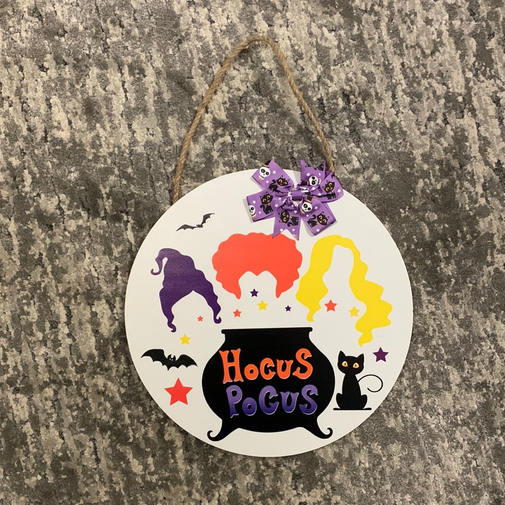 Hocus Pocus Halloween Sign